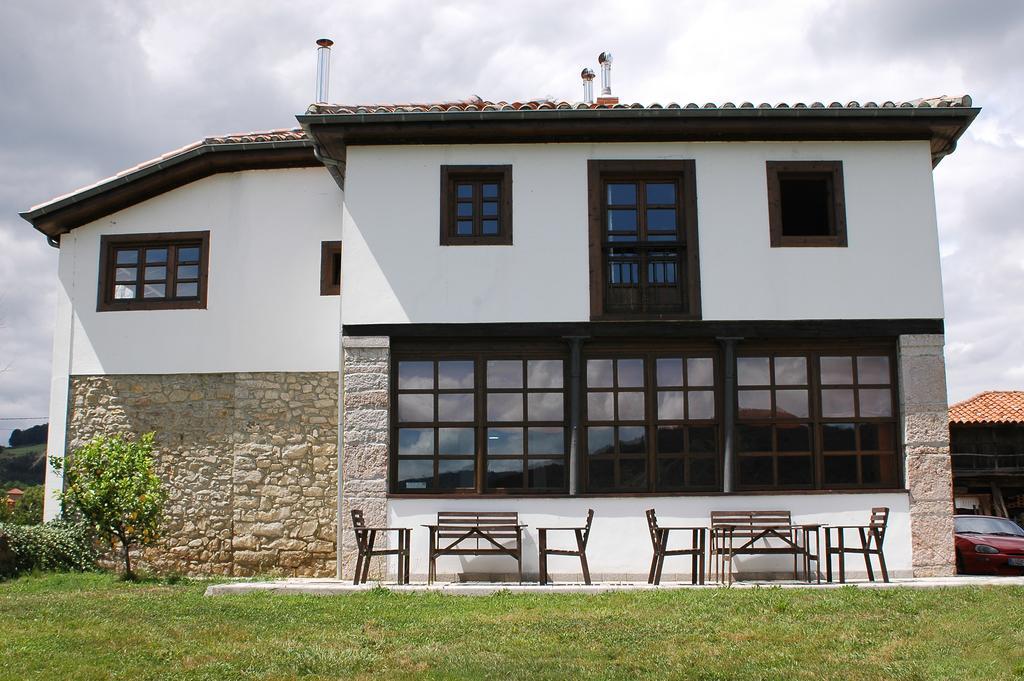 Hotel Casona Cuervo San Tirso de Candamo Eksteriør bilde