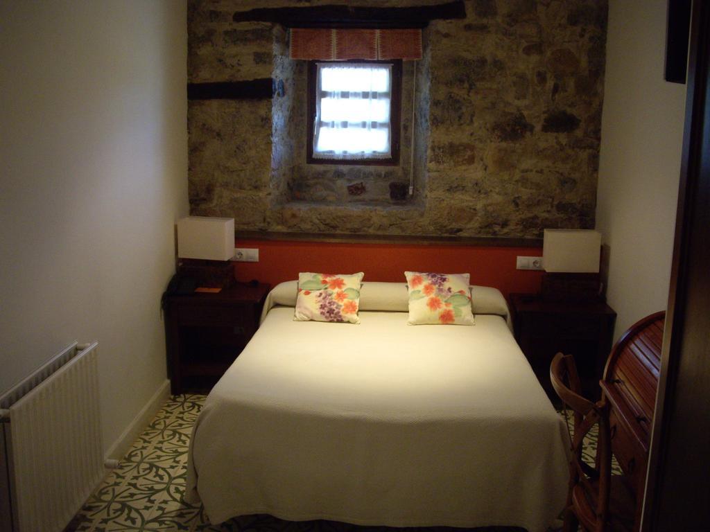 Hotel Casona Cuervo San Tirso de Candamo Eksteriør bilde